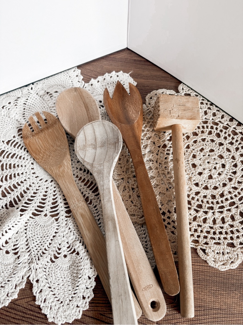 Vintage Wooden Cooking Utensils Bundle (5)